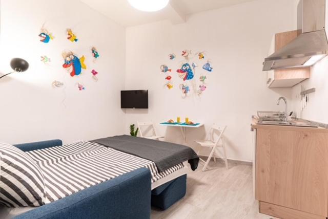 Fish4Wish Old Town Rovinj Studio Apartment מראה חיצוני תמונה